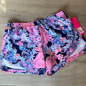 NWT Lilly Pulitzer trail shorts